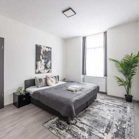 Exclusive & Grand W' 4bedrm, 3bathrm Appartement *