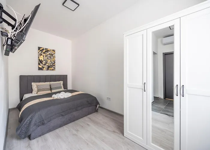 Exclusive & Grand W' 4bedrm, 3bathrm Lejlighed Budapest