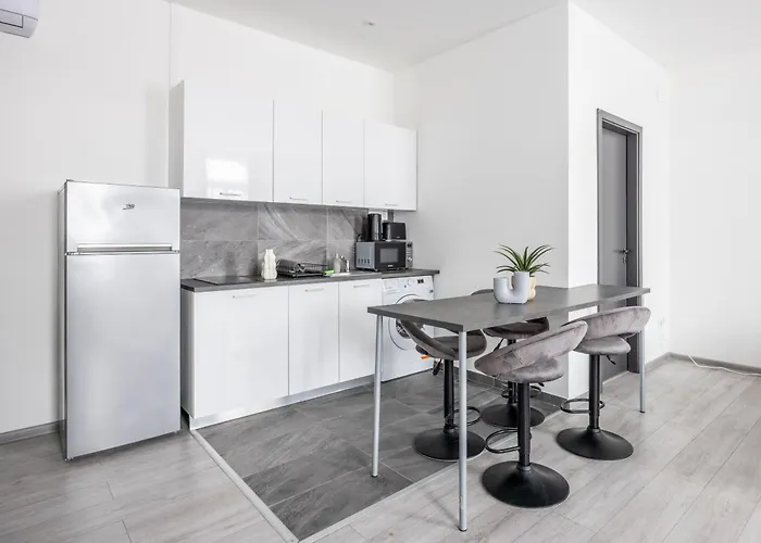 Lejlighed Exclusive & Grand W' 4bedrm, 3bathrm Budapest